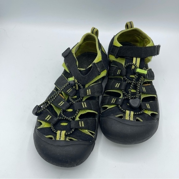 Keen Kids Newport H2 Black/Lime Green Size 5 Hiking Sandals Shoes - Picture 2 of 6